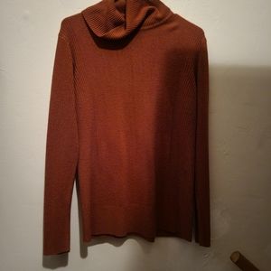 Turtle neck, very comfortable.